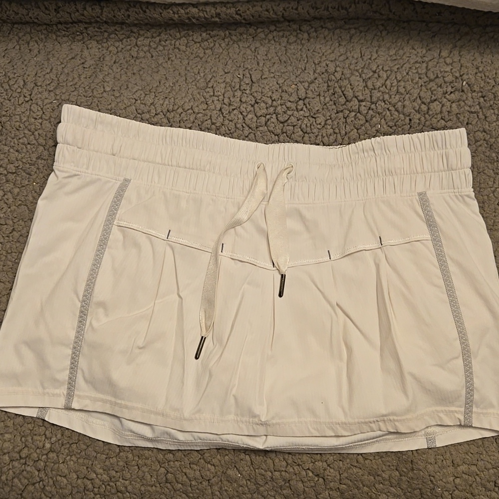 lululemon athletica White Athletic Skort with Drawstring